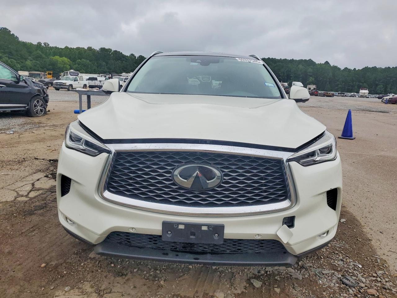 2019 INFINITI QX50 ESSENTIAL — снимка 5