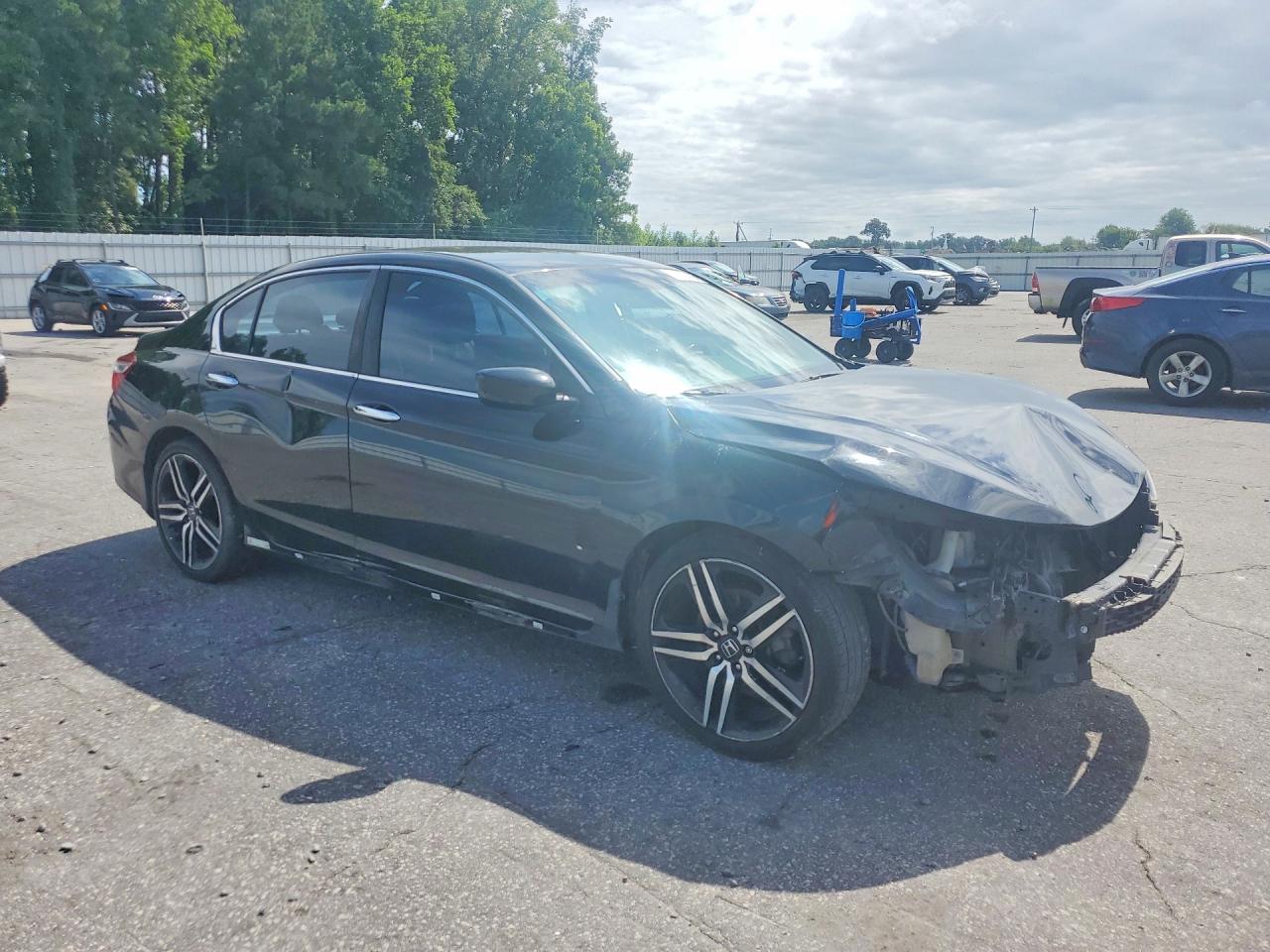 2017 HONDA ACCORD SPORT — снимка 4