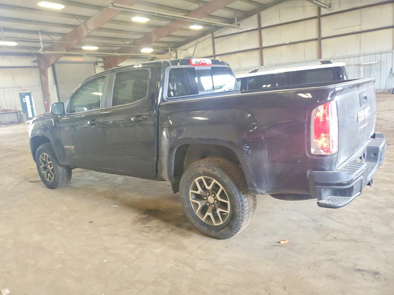 2021 GMC CANYON AT4 — снимка 2