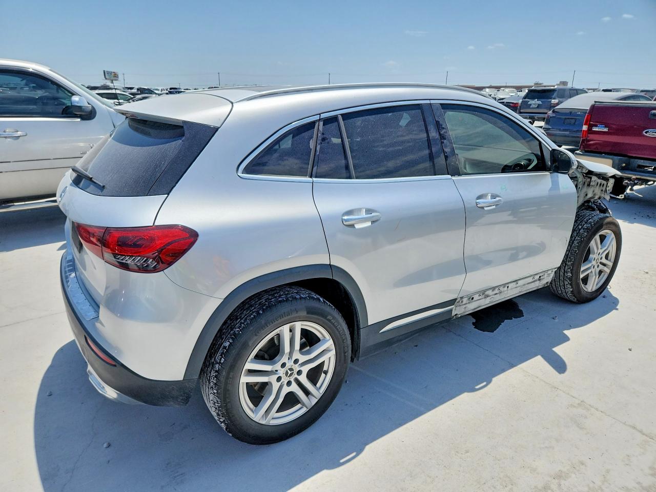 2021 MERCEDES-BENZ GLA 250 — снимка 3