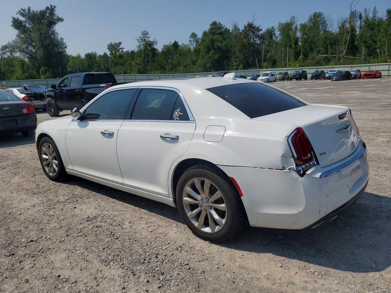 2019 CHRYSLER 300 LIMITED — снимка 2