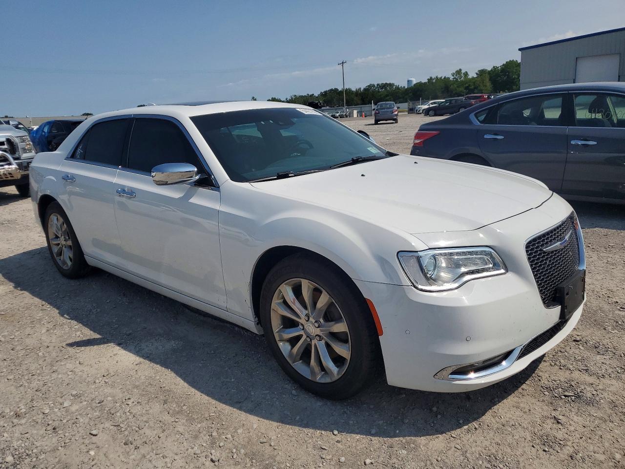 2019 CHRYSLER 300 LIMITED — снимка 4