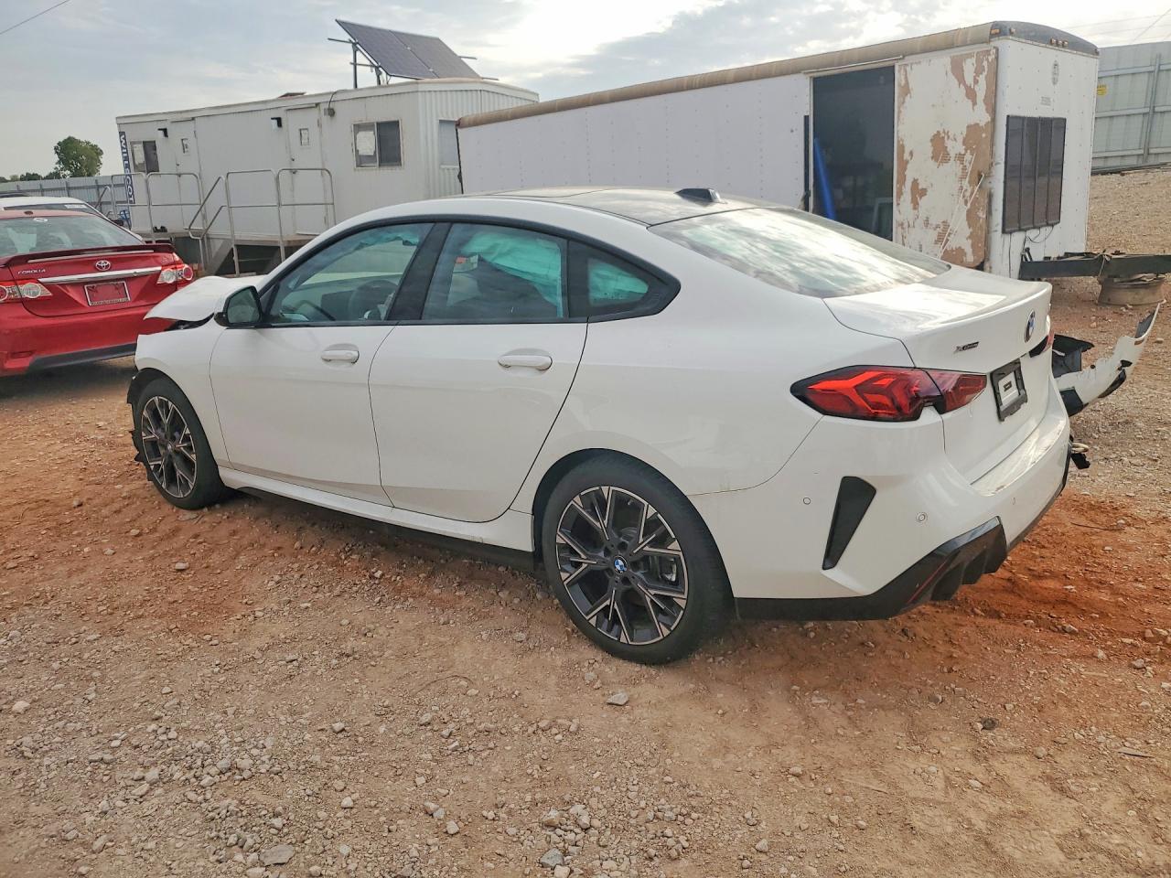 2025 BMW 228XI — снимка 2