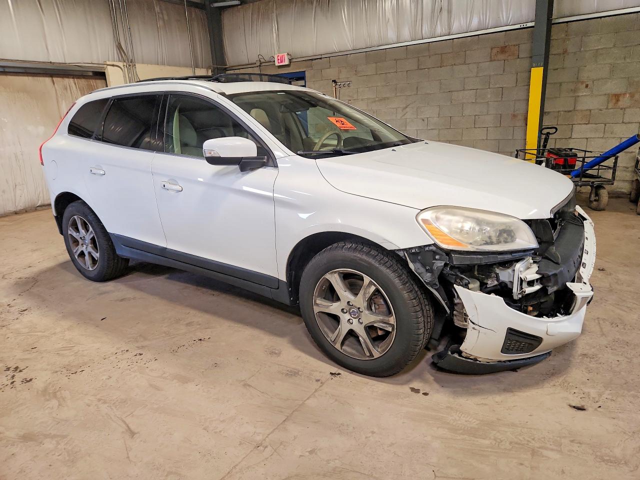 2013 VOLVO XC60 T6 — снимка 4