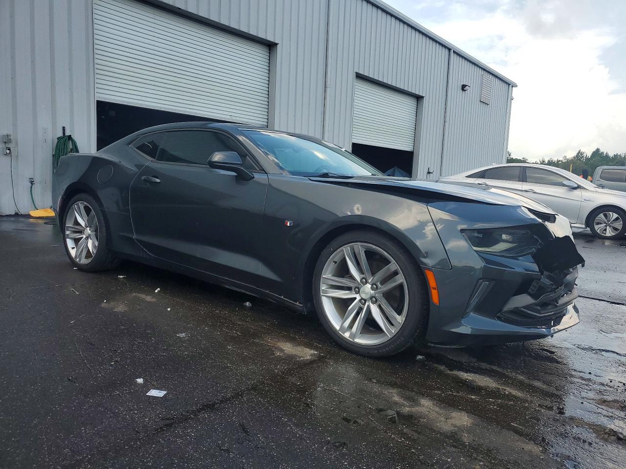 2017 CHEVROLET CAMARO LT — снимка 4