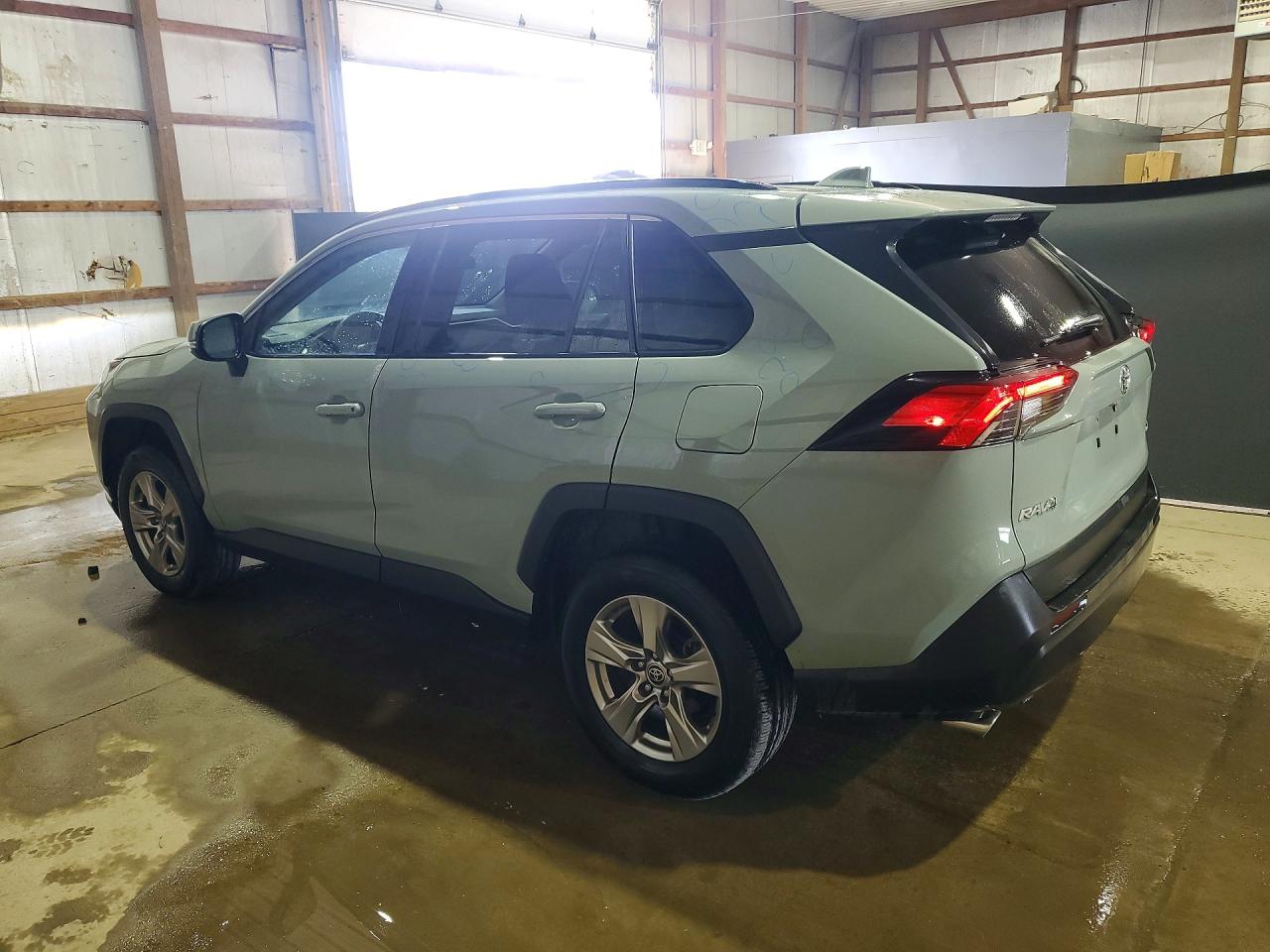 2023 TOYOTA RAV4 XLE — снимка 2