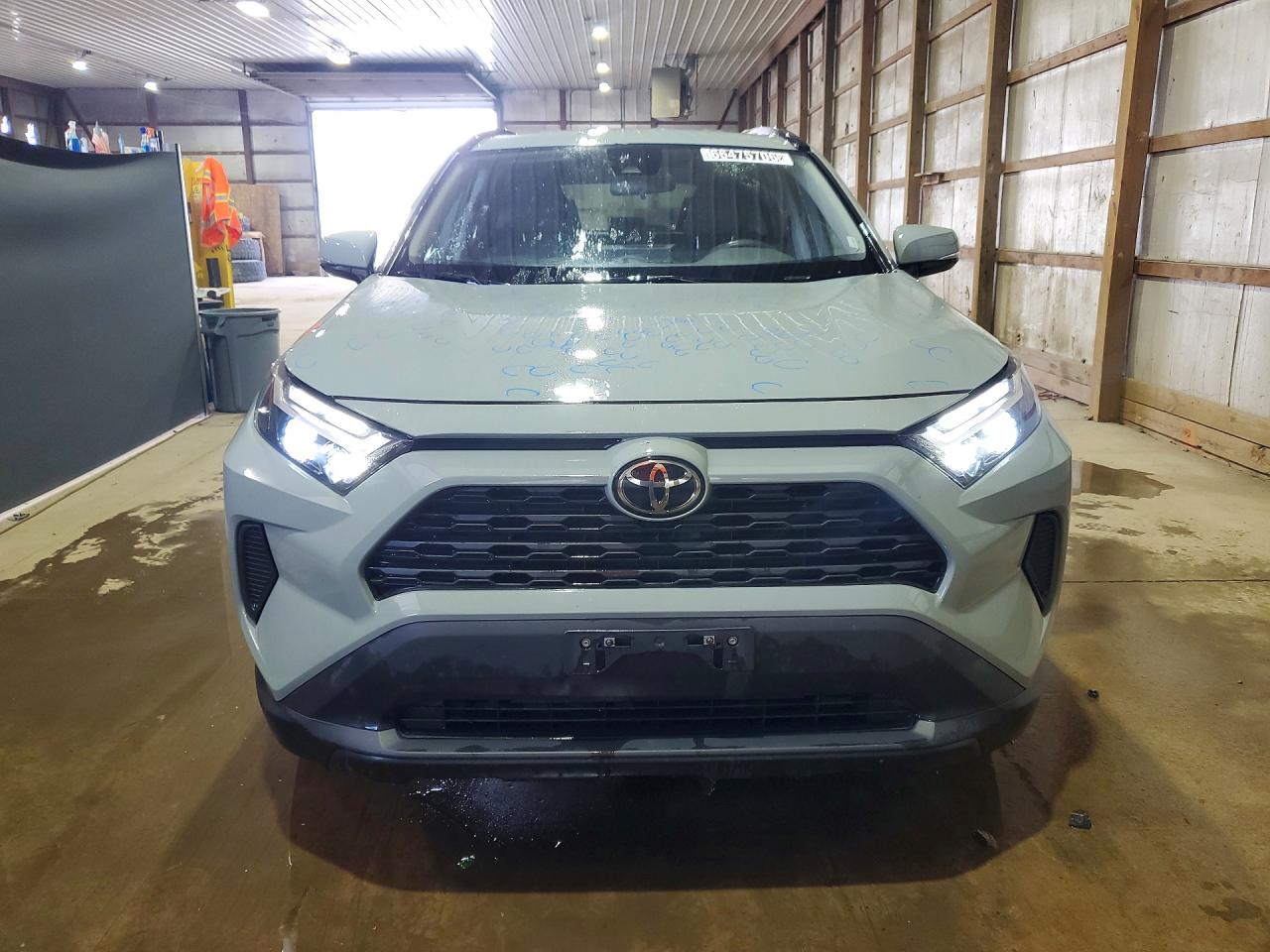2023 TOYOTA RAV4 XLE — снимка 5