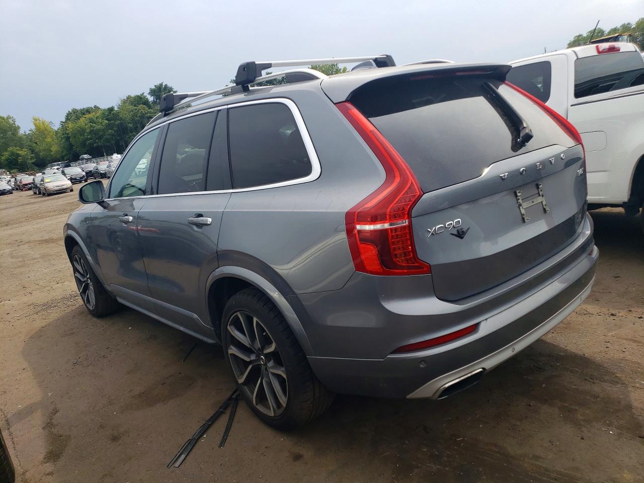 2016 VOLVO XC90 T6 — снимка 2