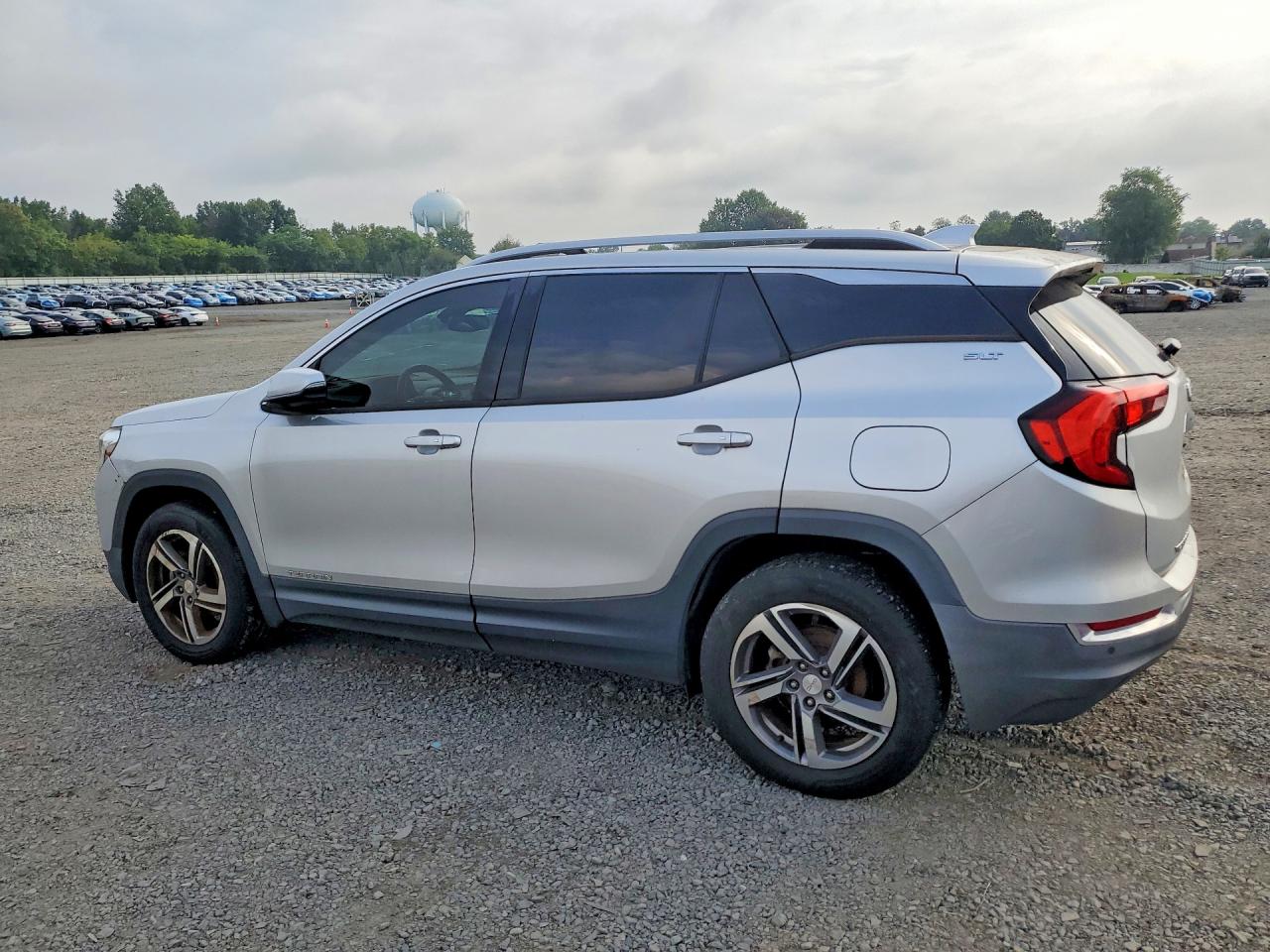 2018 GMC TERRAIN — снимка 2
