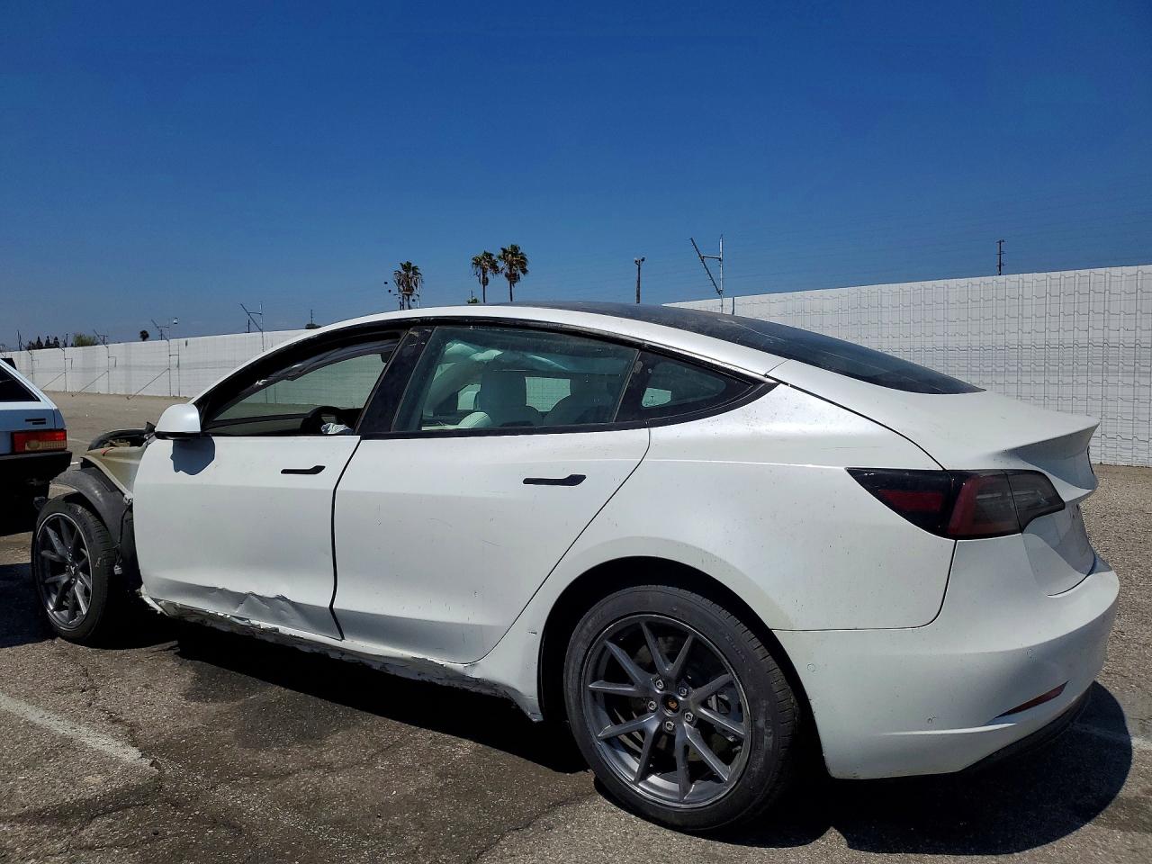 2022 TESLA MODEL 3 — снимка 2