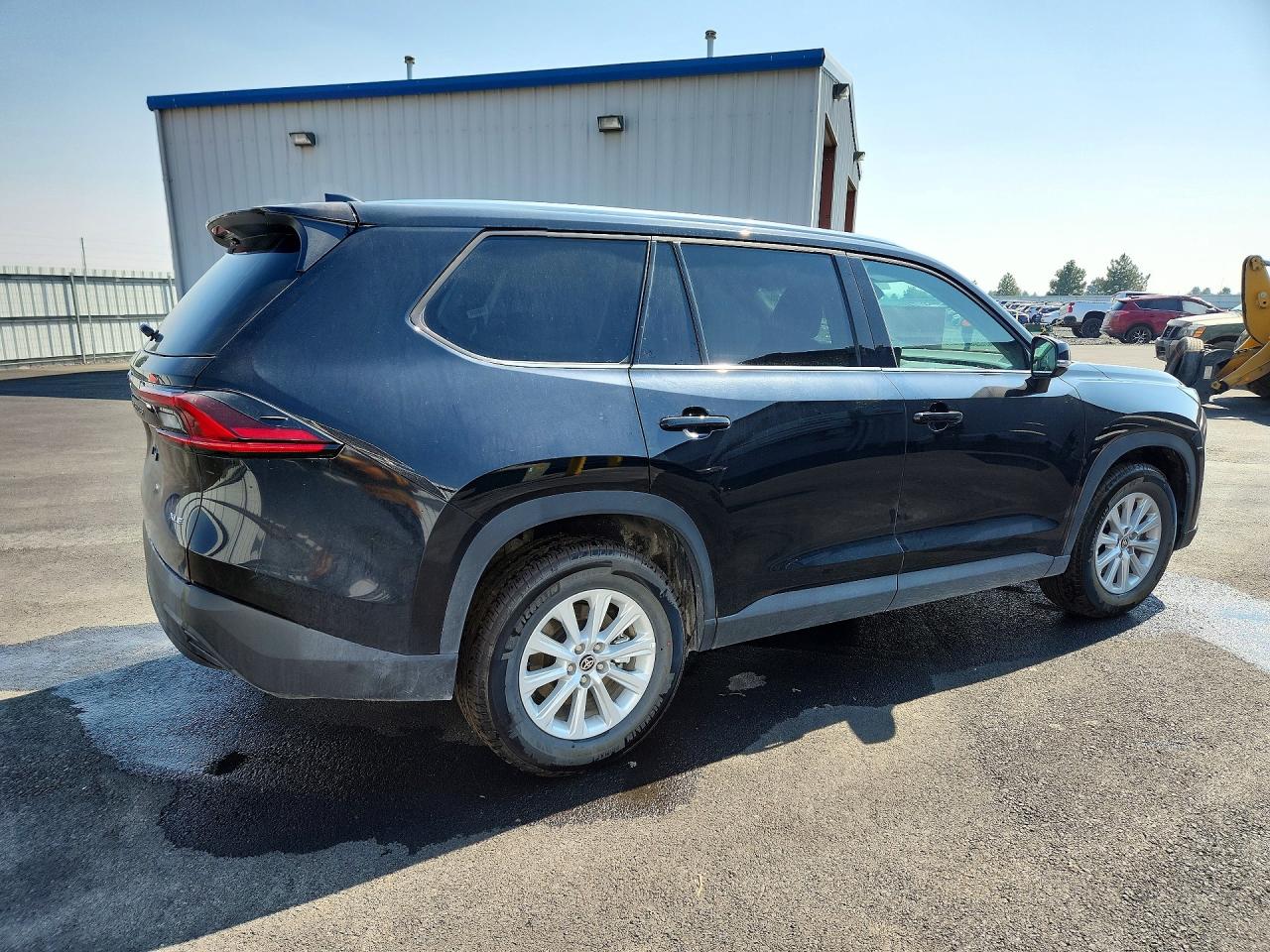 2026 TOYOTA GRAND HIGHLANDER XLE — снимка 3