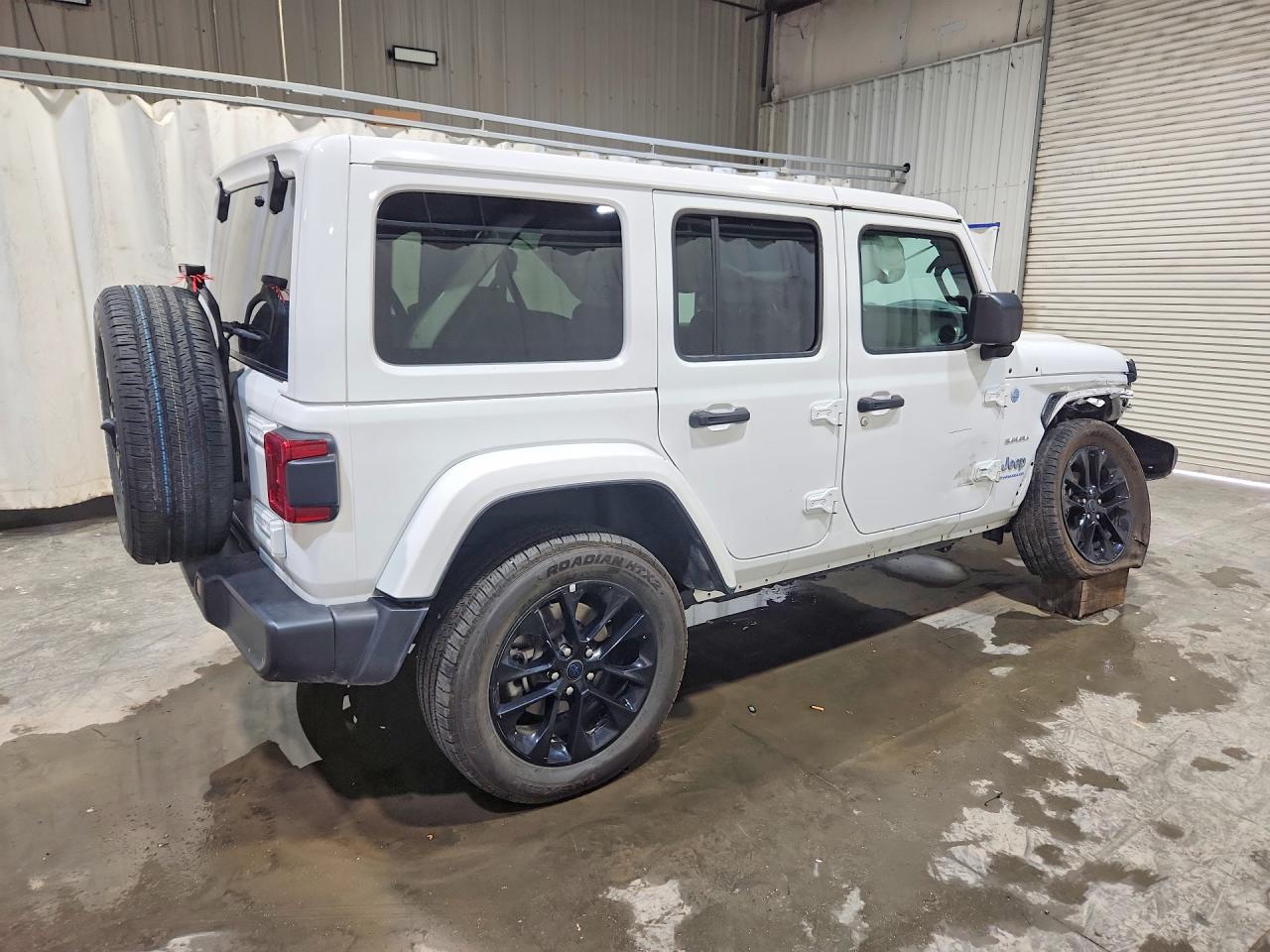 2024 JEEP WRANGLER SAHARA 4XE — снимка 3