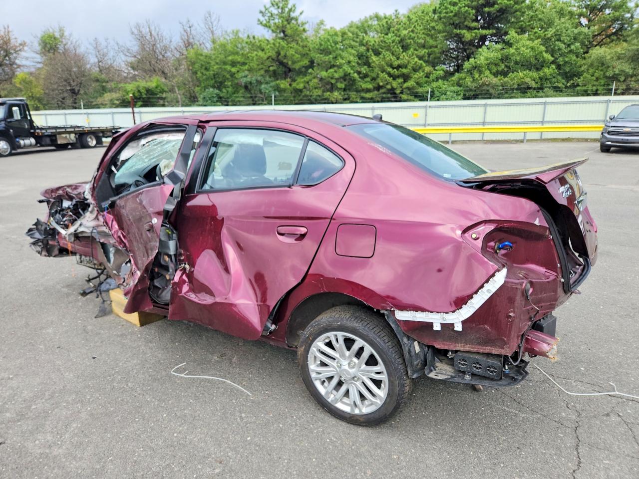 2024 MITSUBISHI MIRAGE G4 ES — снимка 2