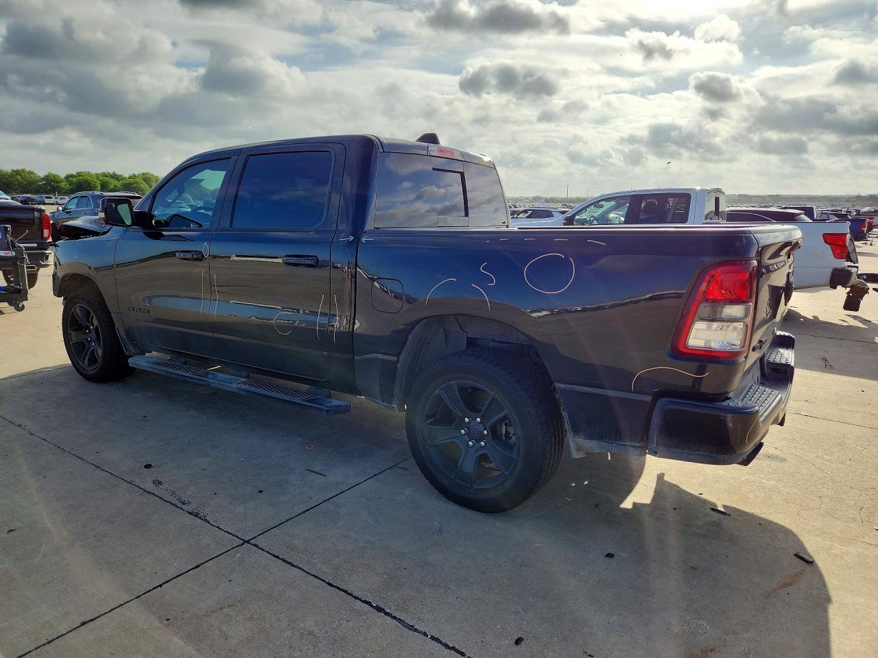 2020 RAM 1500 BIG HORN — снимка 2