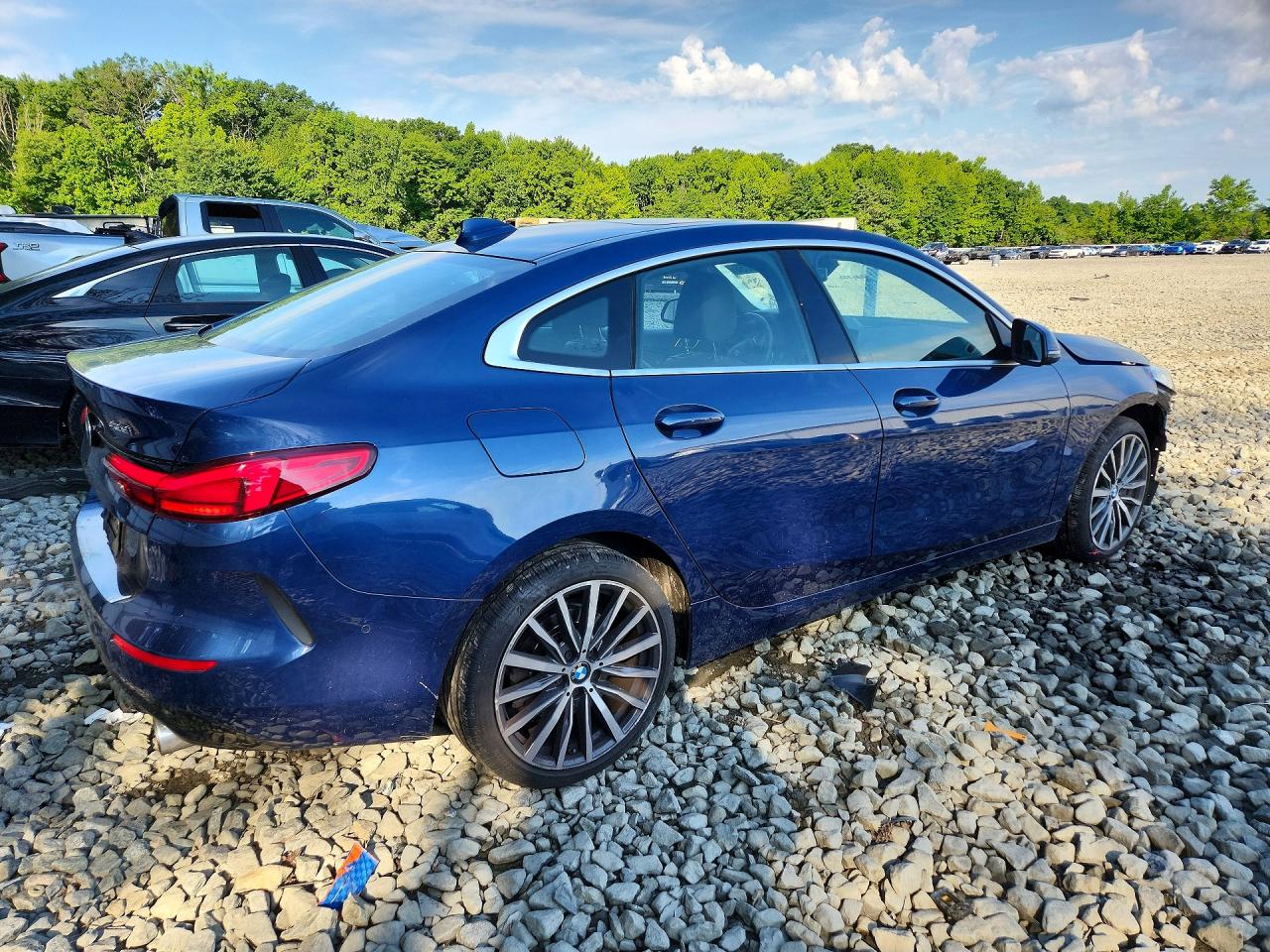 2022 BMW 228XI — снимка 3