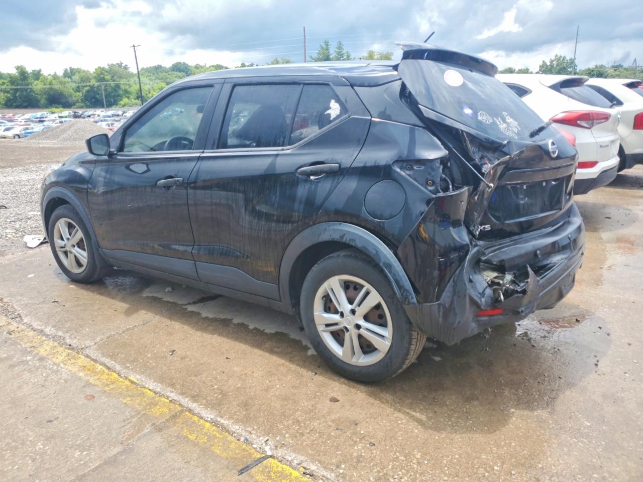 2020 NISSAN KICKS S — снимка 2