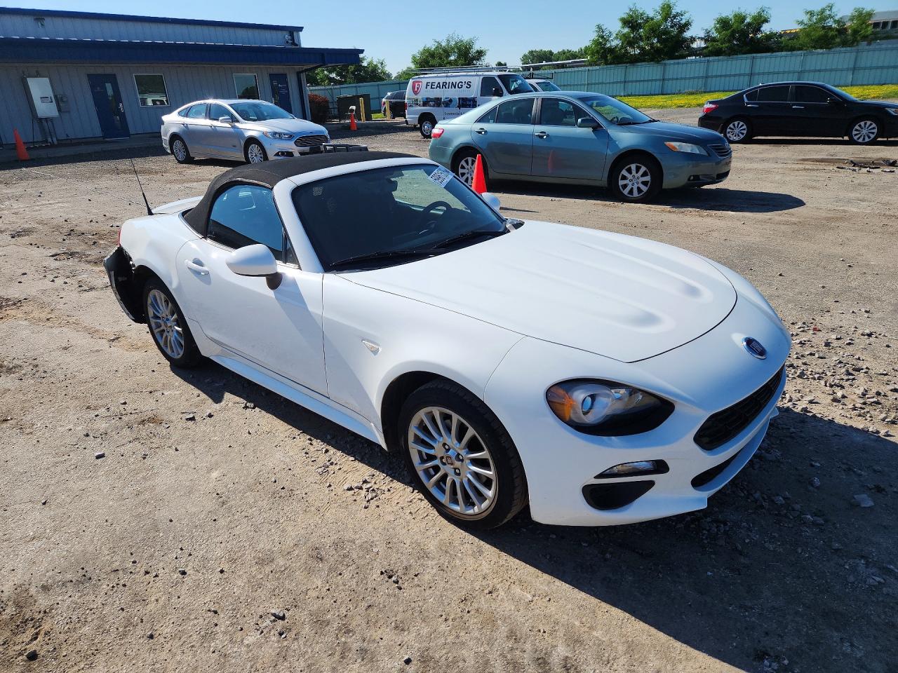 2017 FIAT 124 SPIDER CLASSICA — снимка 4