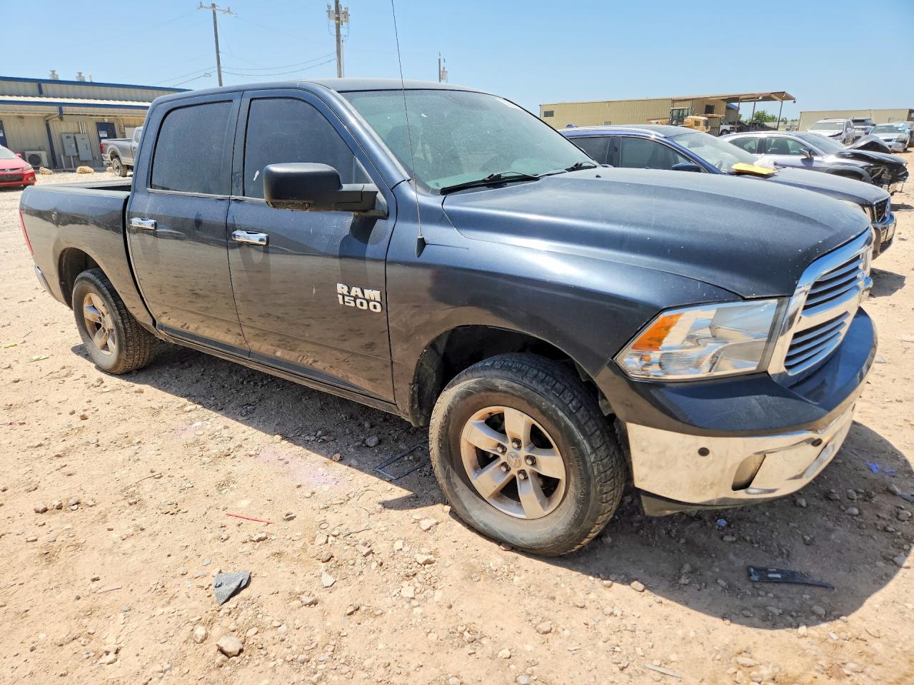 2017 RAM 1500 SLT — снимка 4