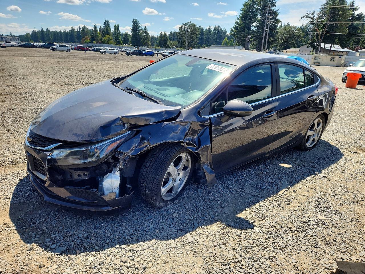2016 CHEVROLET CRUZE LT