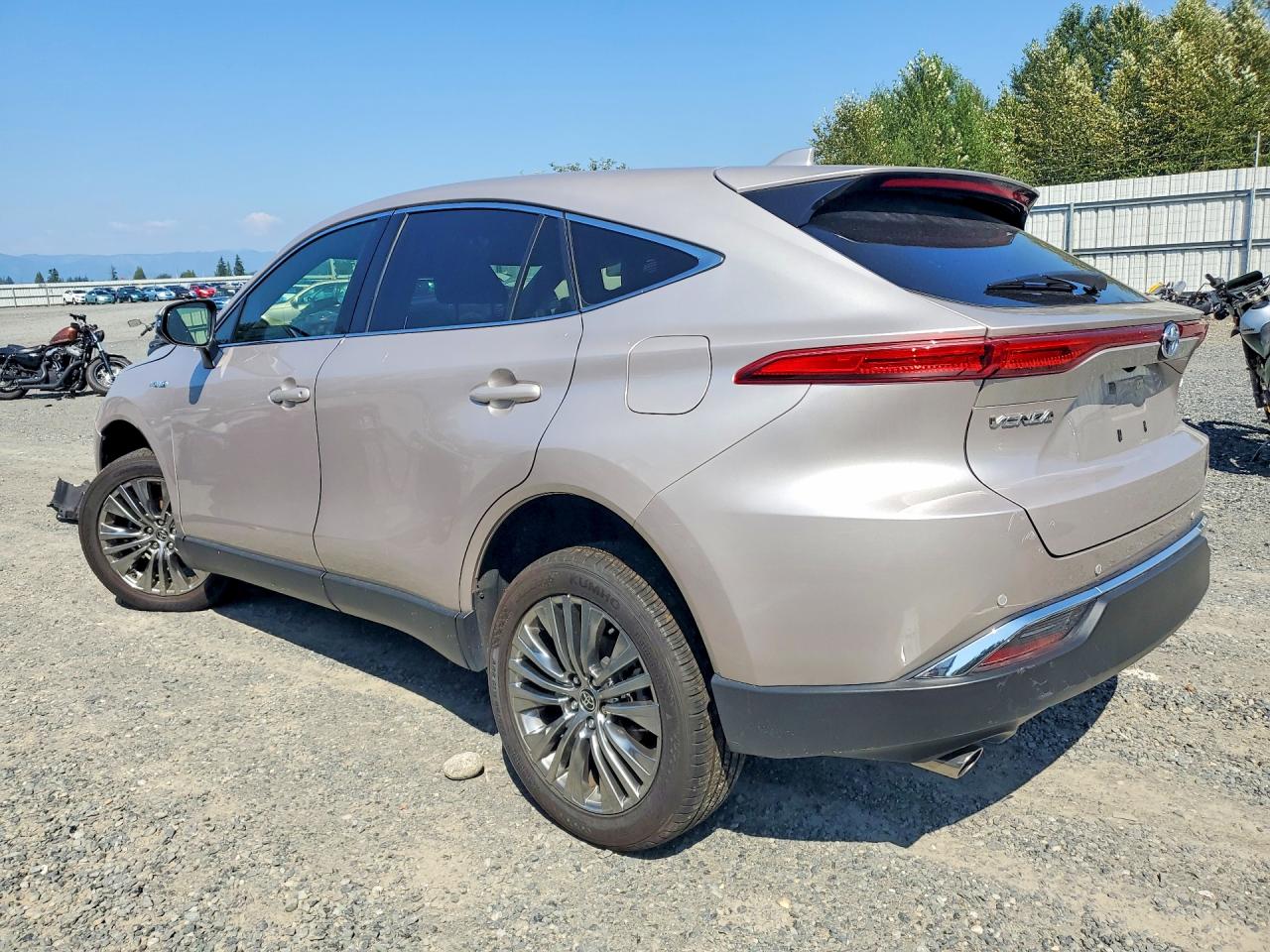 2021 TOYOTA VENZA LIMITED — снимка 2