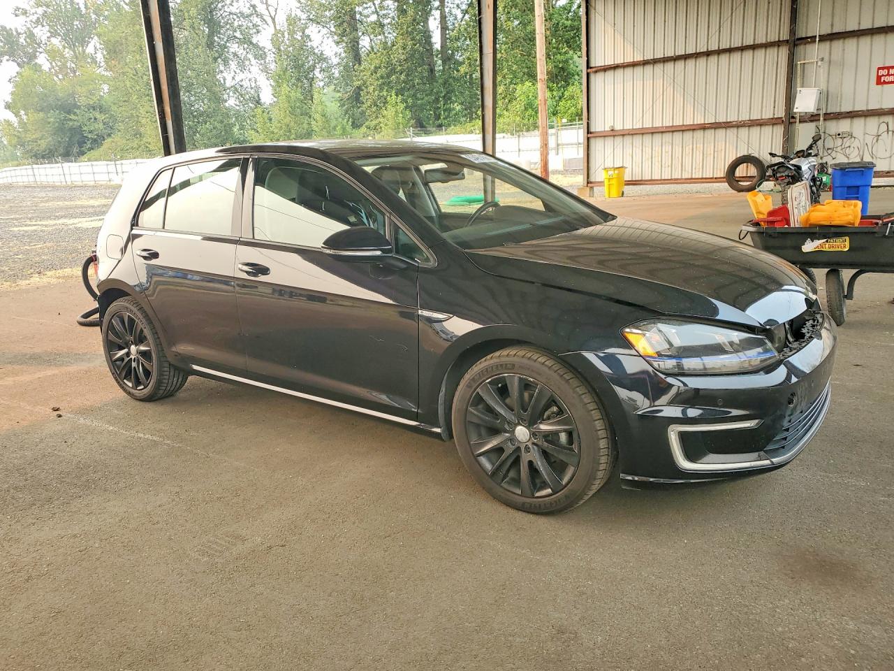 2016 VOLKSWAGEN E-GOLF SEL PREMIUM — снимка 4