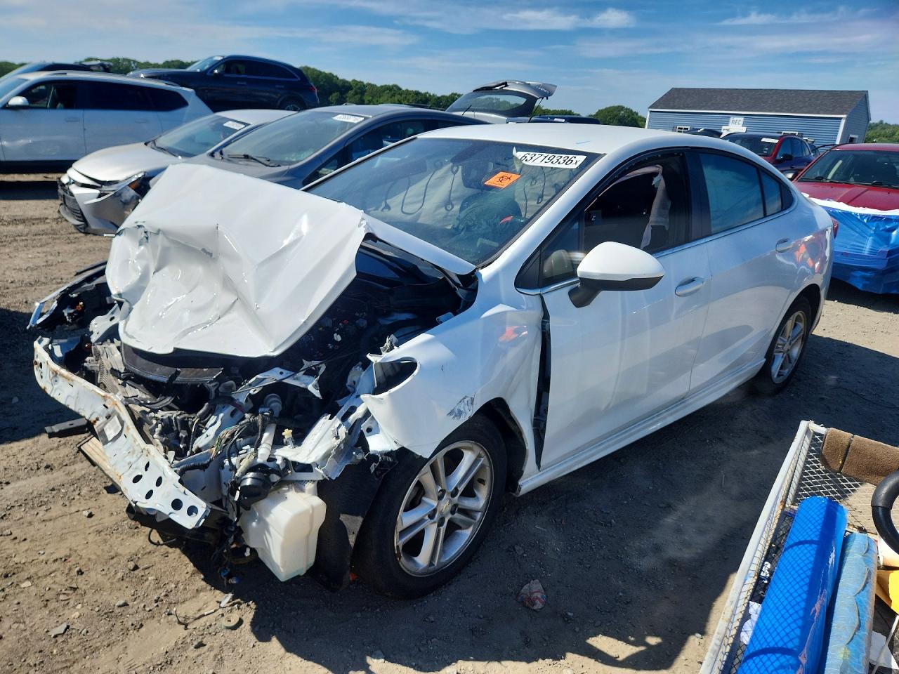 2017 CHEVROLET CRUZE LT