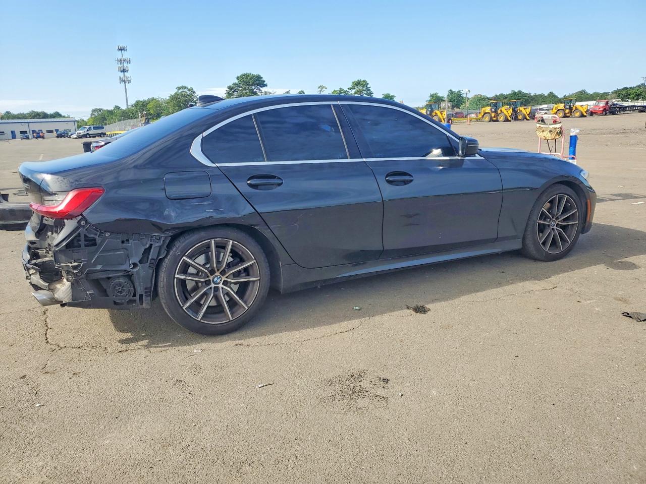2019 BMW 330I — снимка 3