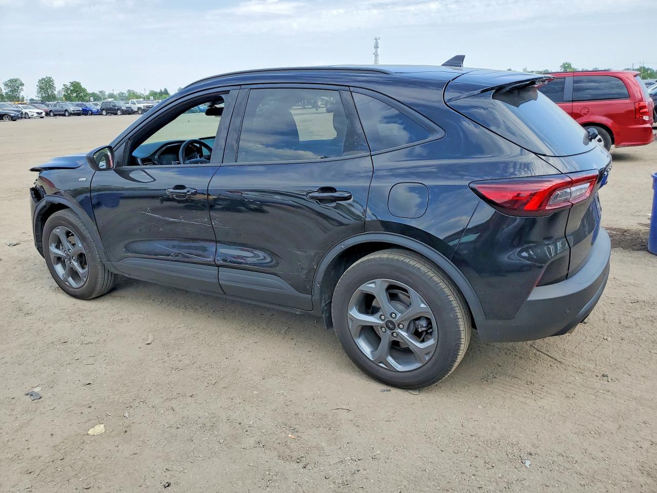 2025 FORD ESCAPE ST LINE — снимка 2