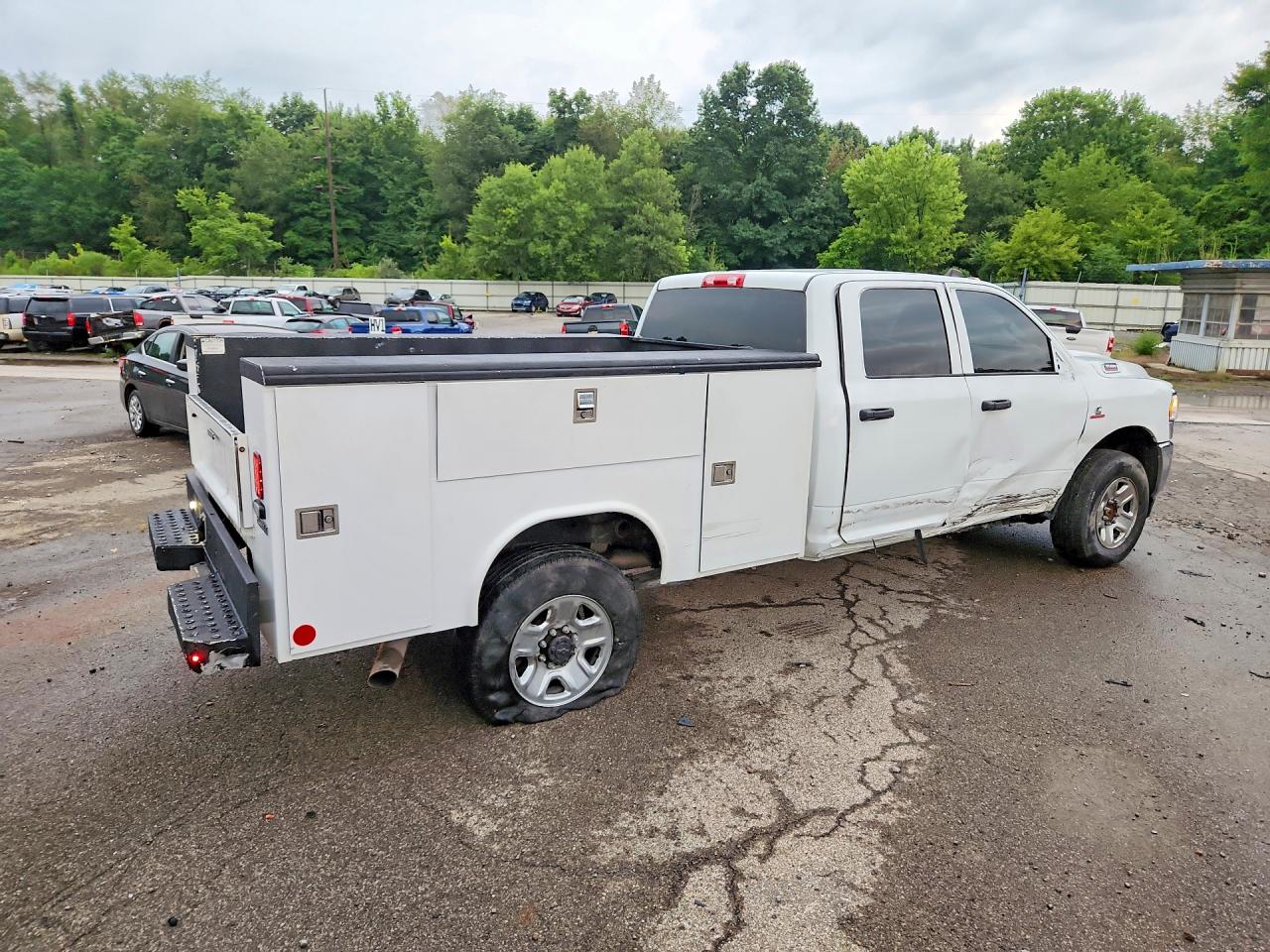 2024 RAM 3500 TRADESMAN — снимка 3
