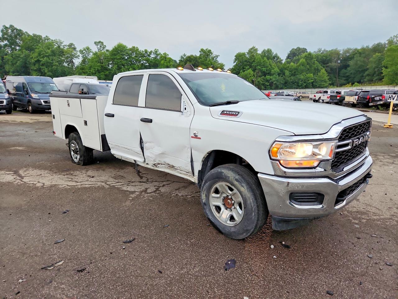 2024 RAM 3500 TRADESMAN — снимка 4