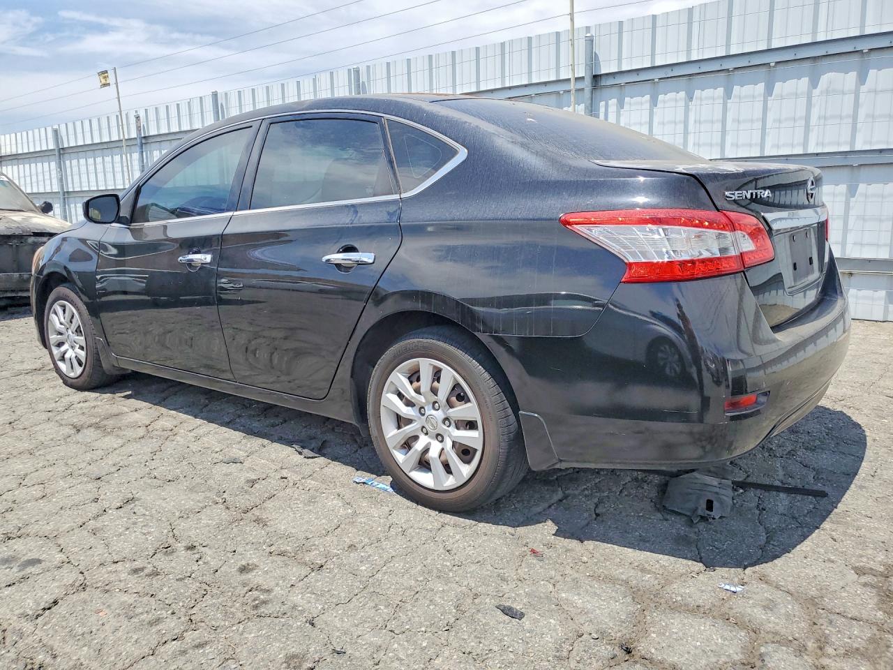 2015 NISSAN SENTRA S — снимка 2