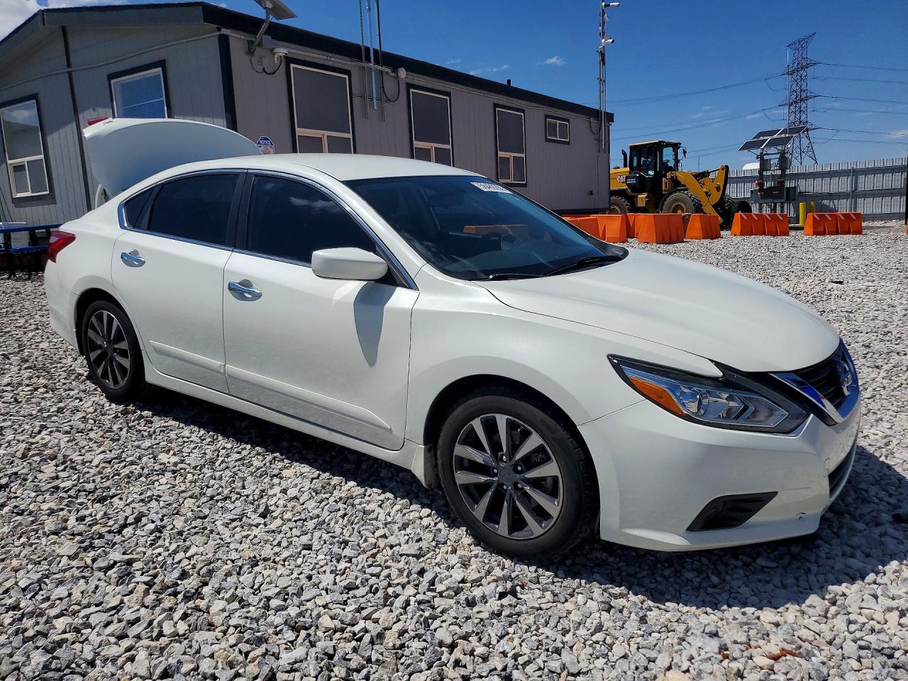 2017 NISSAN ALTIMA 2.5 SV — снимка 4