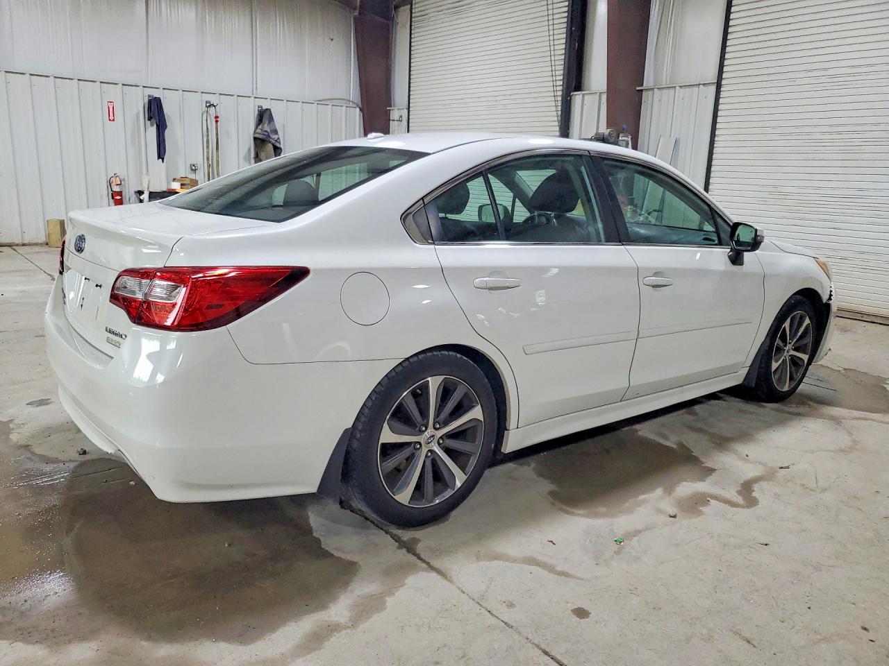 2015 SUBARU LEGACY 2.5I LIMITED — снимка 3