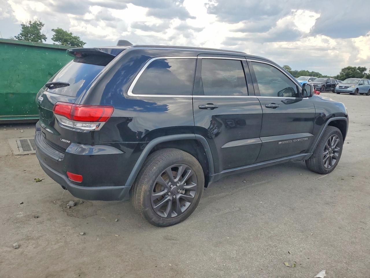 2022 JEEP GRAND CHEROKEE LAREDO E — снимка 3