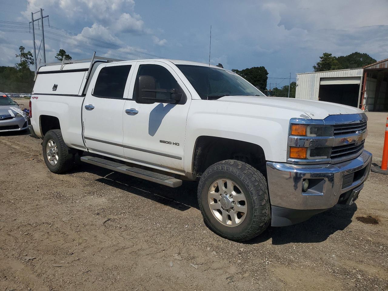 2015 CHEVROLET SILVERADO K2500 HEAVY DUTY LTZ — снимка 4