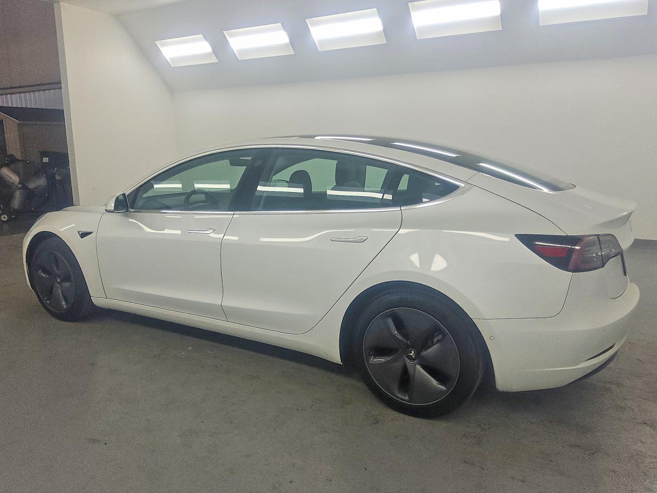 2020 TESLA MODEL 3 — снимка 2