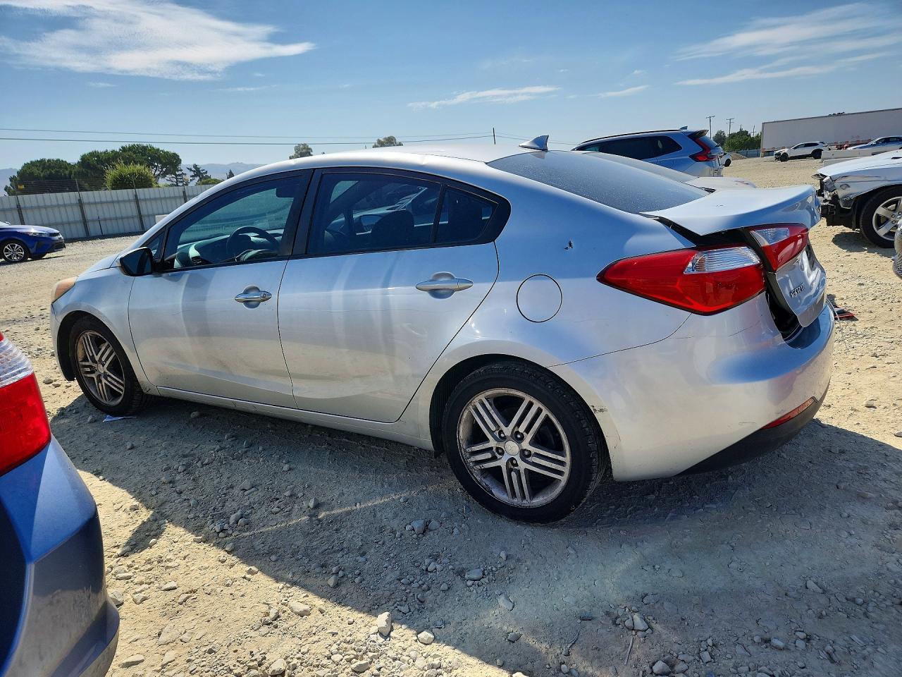 2015 KIA FORTE LX — снимка 2