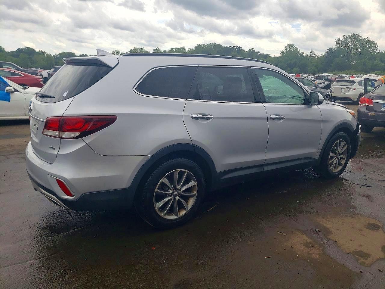 2017 HYUNDAI SANTA FE SE — снимка 3