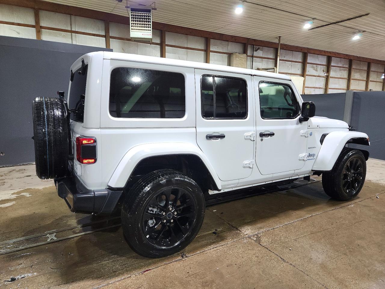 2024 JEEP WRANGLER SAHARA 4XE — снимка 3