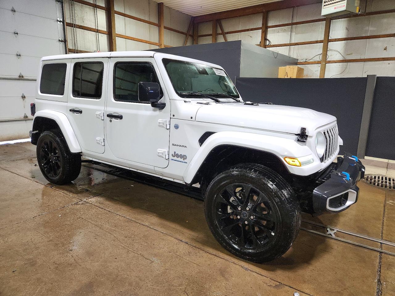 2024 JEEP WRANGLER SAHARA 4XE — снимка 4