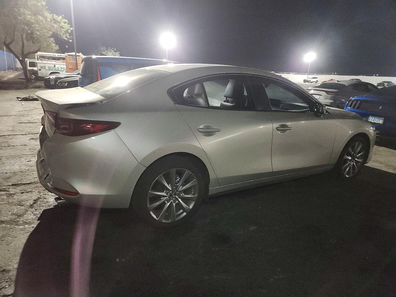 2026 MAZDA 3 PREFERRED — снимка 3