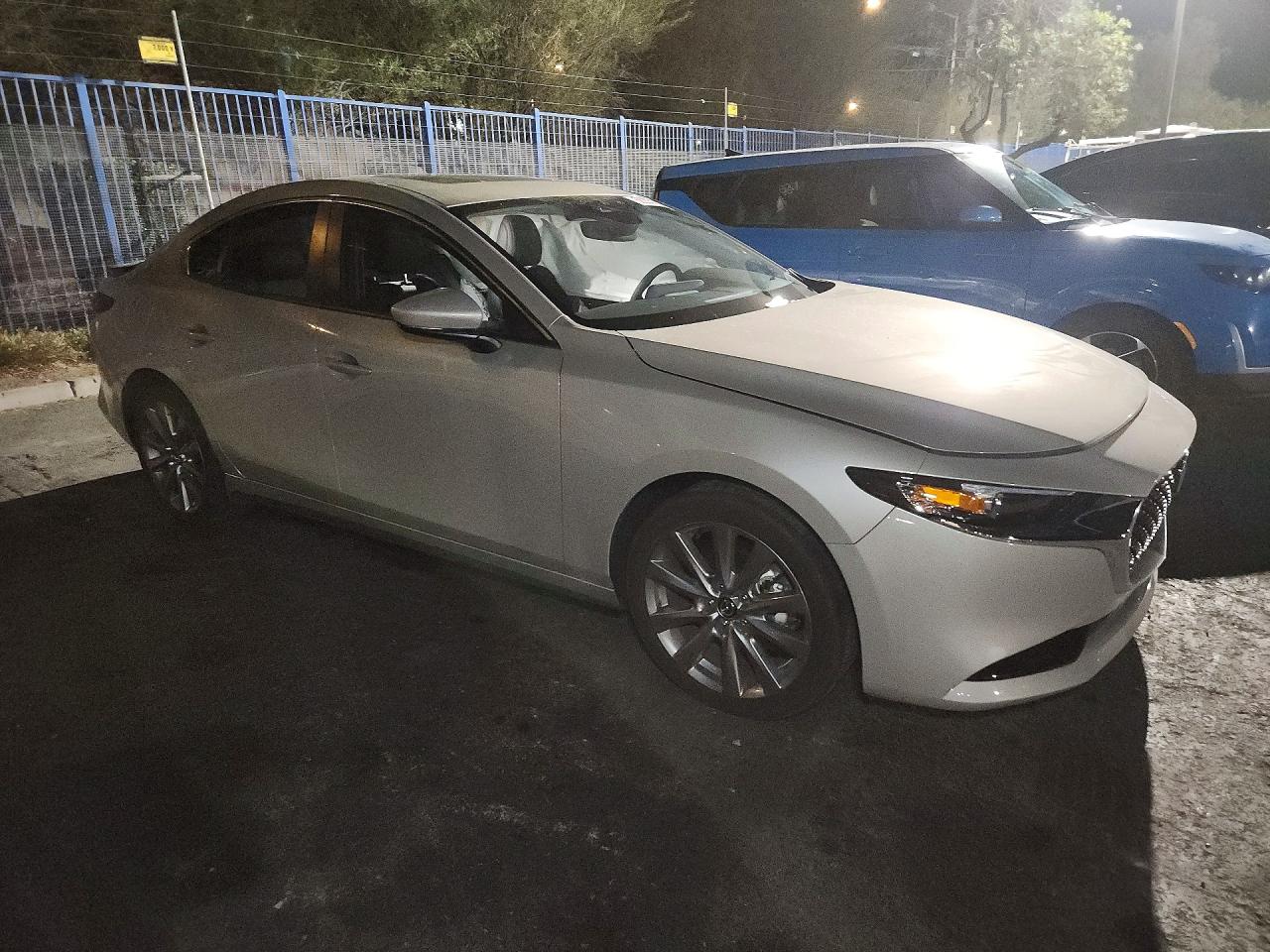 2026 MAZDA 3 PREFERRED — снимка 4