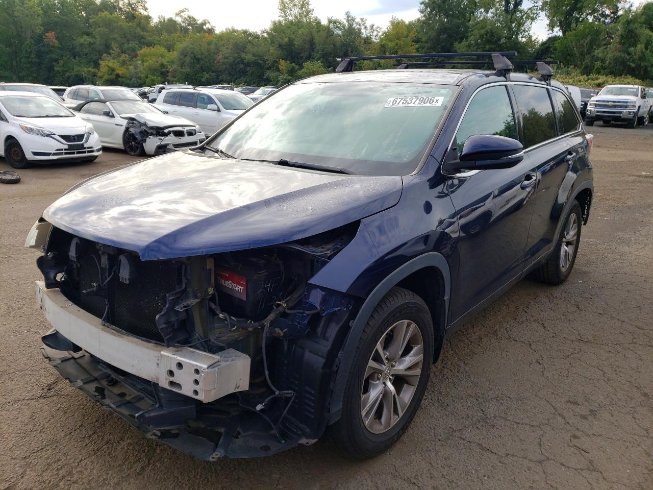 2015 TOYOTA HIGHLANDER LE PLUS