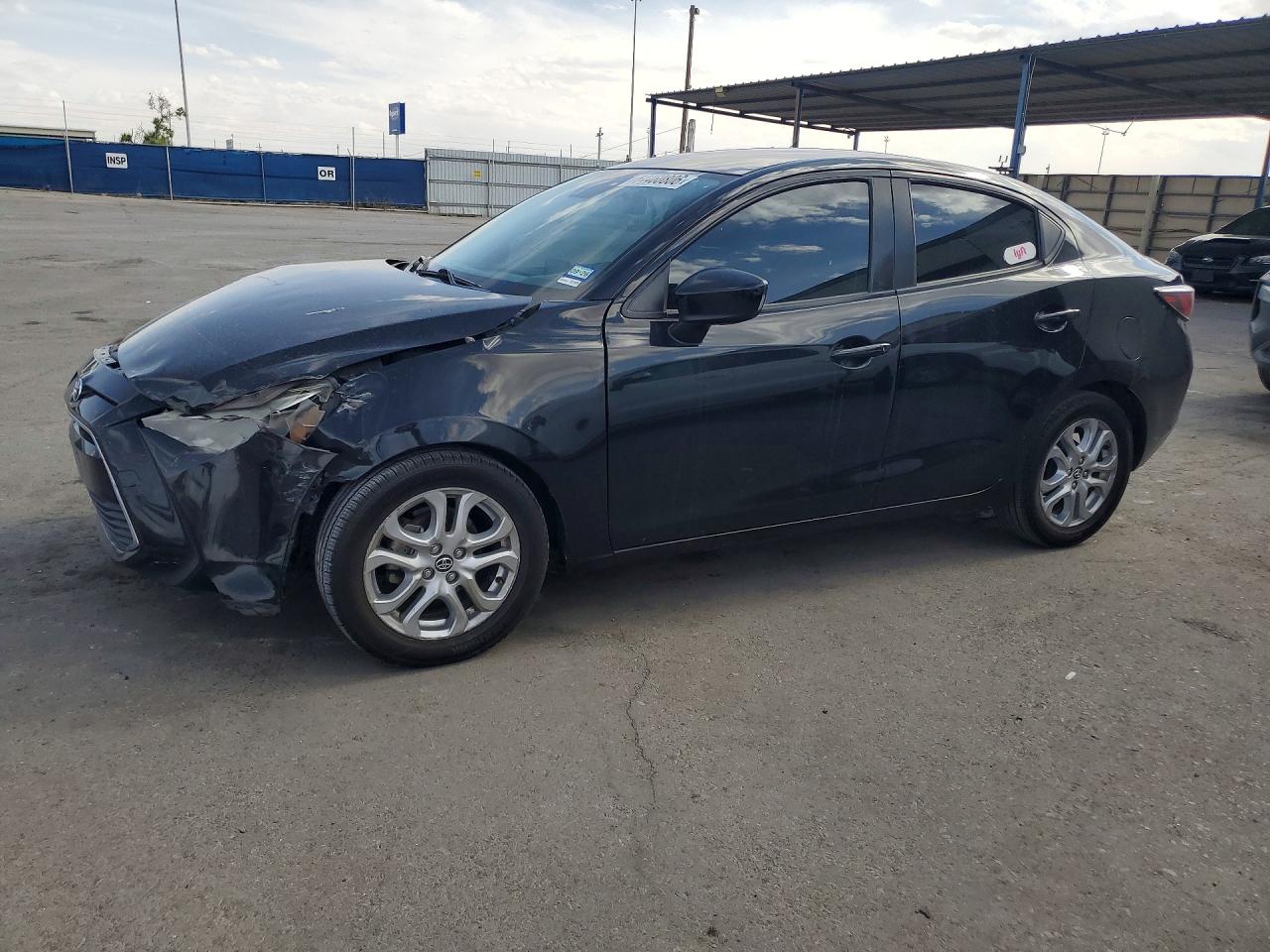 2018 TOYOTA YARIS IA BASE