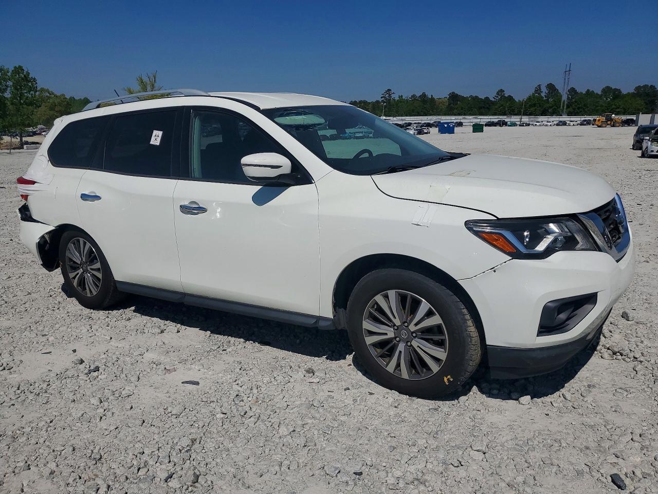 2017 NISSAN PATHFINDER SV — снимка 4