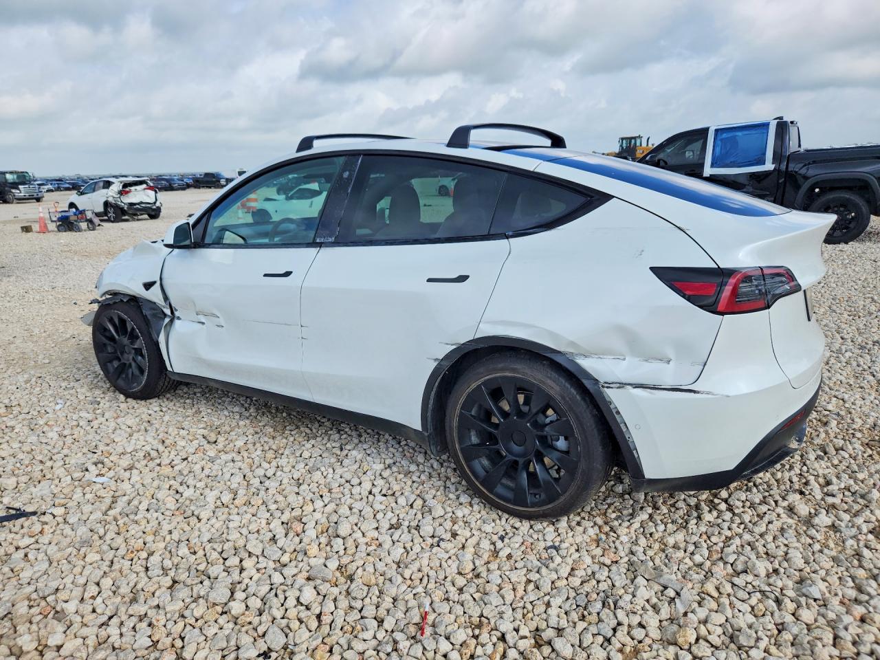 2022 TESLA MODEL Y — снимка 2