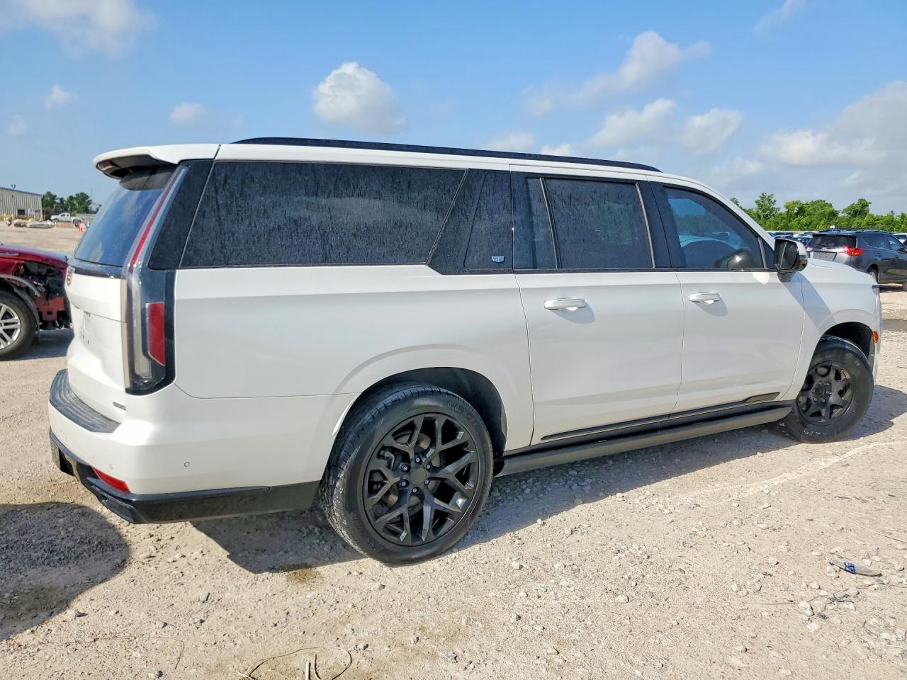 2021 CADILLAC ESCALADE ESV SPORT — снимка 3