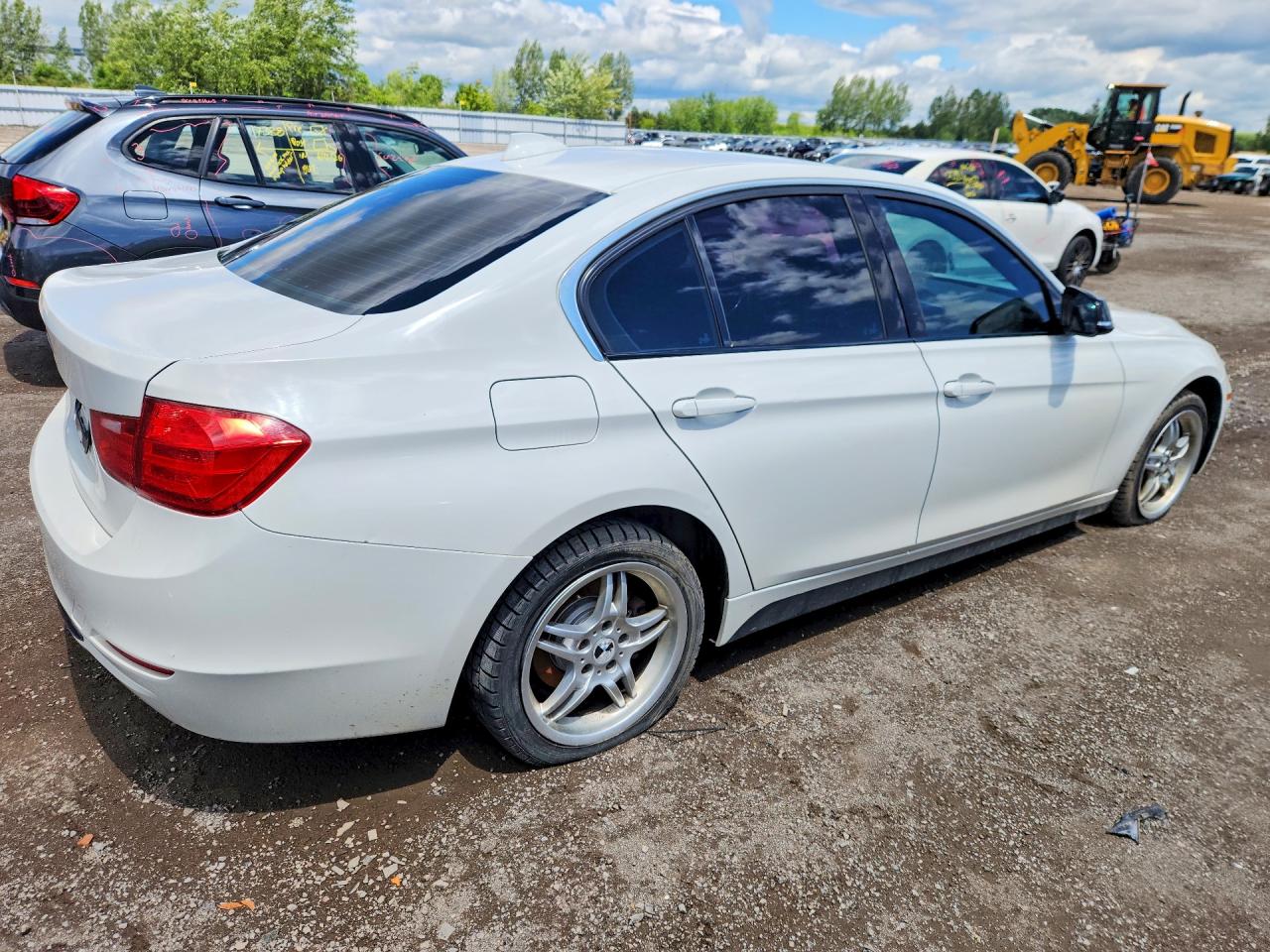 2014 BMW 320 I XDRIVE — снимка 3
