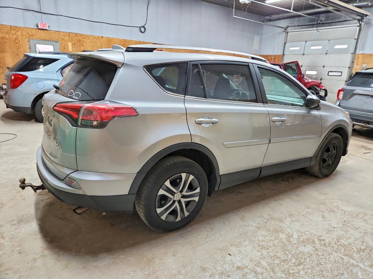 2017 TOYOTA RAV4 LE — снимка 3