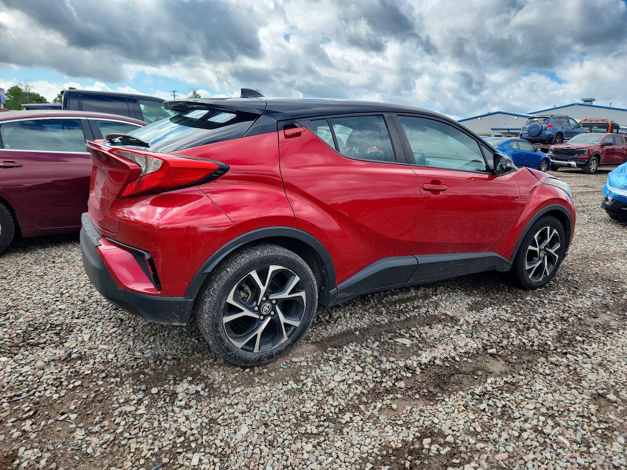 2020 TOYOTA C-HR XLE — снимка 3